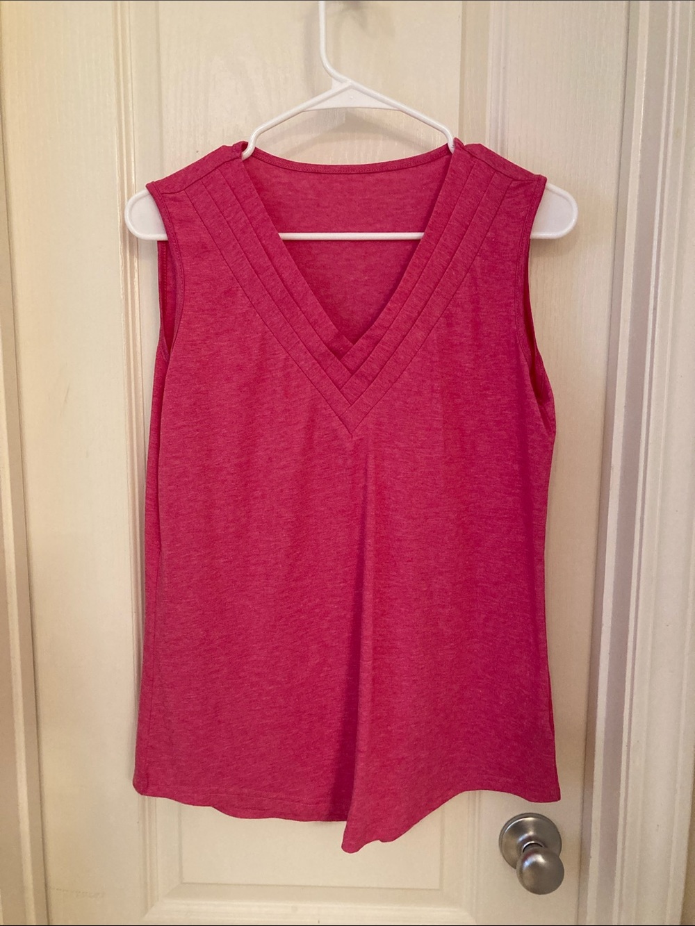 Sleeveless V-Neck Women's Top in Raspberry Pink
